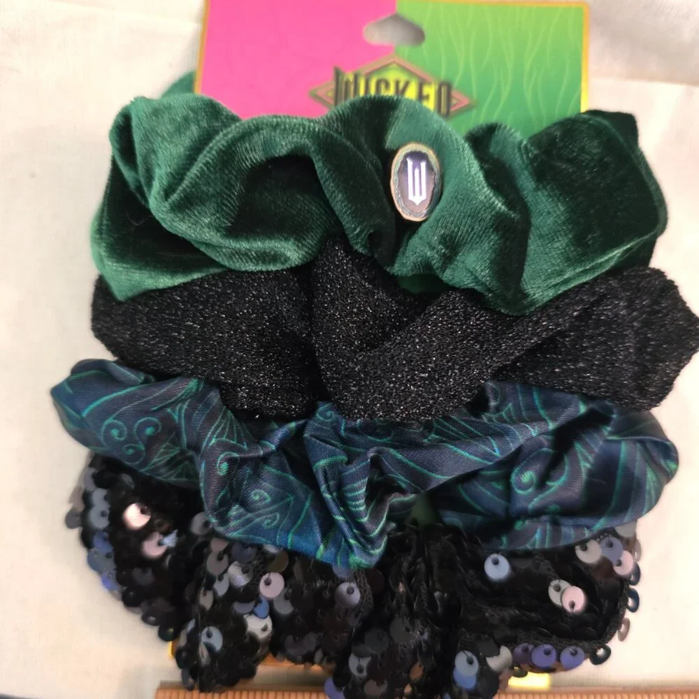 Wicked Hair Scrunchie set of 4 - NWT‎